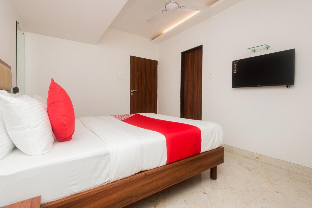 Oyo 46995 Hotel Grand Plaza Мумбаї Екстер'єр фото